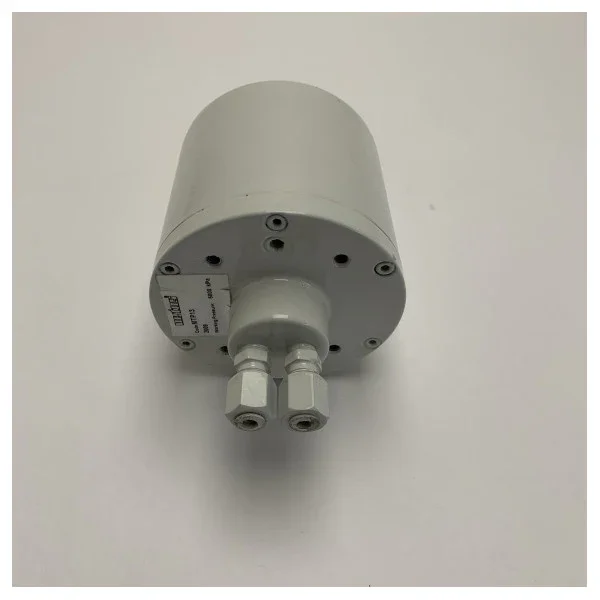 Vetus MTP13 Marine Hydraulic Coupling Steering Wheel Helm Pump White Nouvelle Collection
