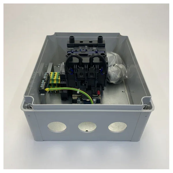 Offre Spéciale Mastervolt Master Switch Automatic Transfer Switch 230V 125A for Boats & Yachts - 55003500