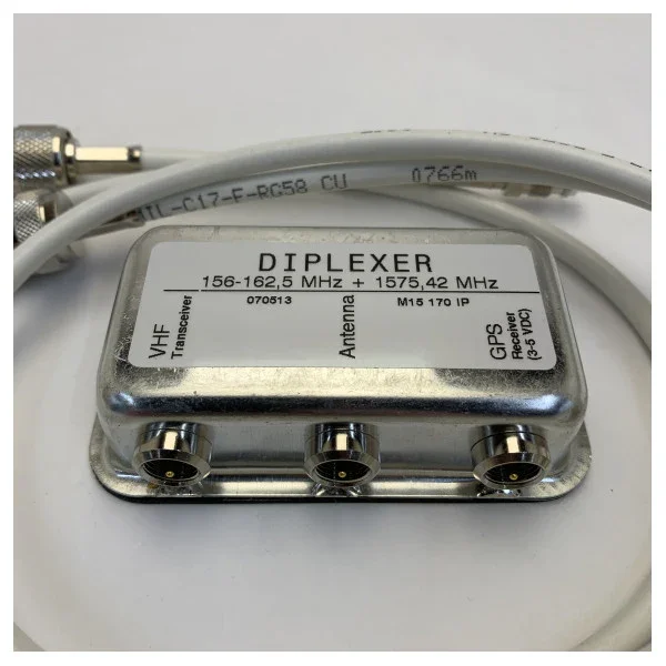 Naval Antenna Diplexer 070513 - VHF / GPS Offre Limitée