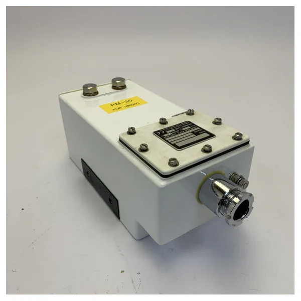 Furuno PM-30 Marine Performance Monitor - 220VAC Meilleur Choix
