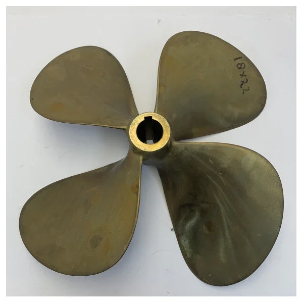USED Vetus P4E-18X22R Propeller 4-Blade Brass Right Handed 35 mm Prix Choc