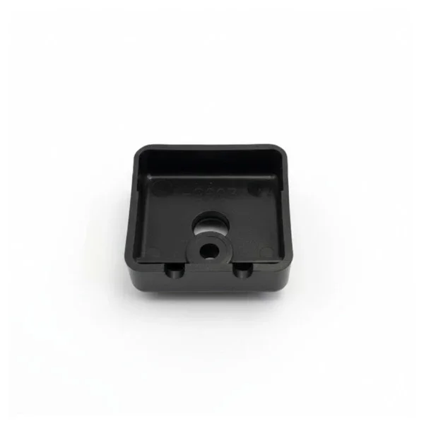 Remise Flojet Polypropylene End Cap for Pump System - 20893000