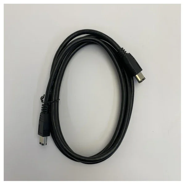 StarTech 6ft FireWire Cable IEEE 1394 6-Pin to 6-Pin M/M - 1.8m Expédition Rapide
