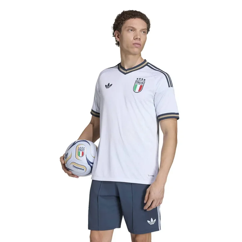 adidas T-shirt à manches courtes Loin Italy 26/27 Authentic Expédié Aujourd'hui