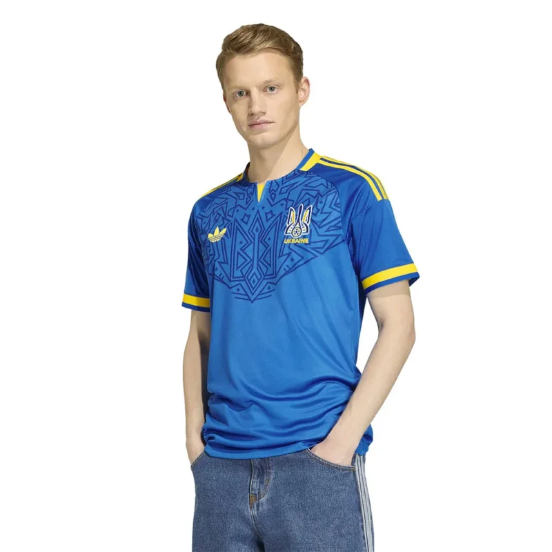 Commande En Gros adidas T-shirt à manches courtes Loin Ukraine 26/27