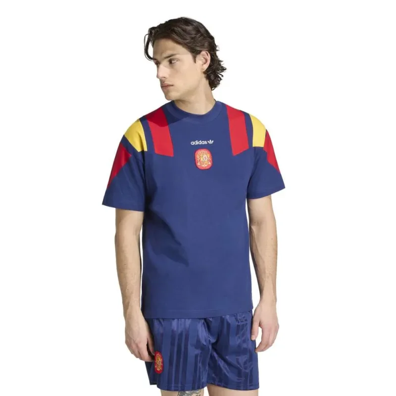 Prix Cassé adidas T-shirt à manches courtes Spain EQT